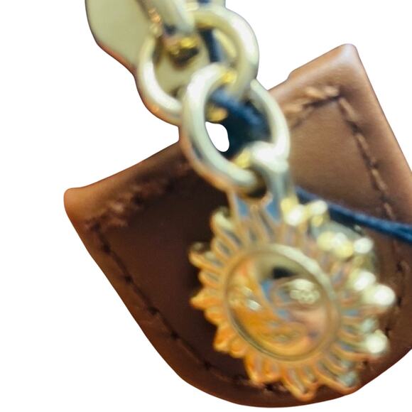 NWT Woven Sunny Hawaii Bag with Brown with Cream Flowers - Picture 7 of 7